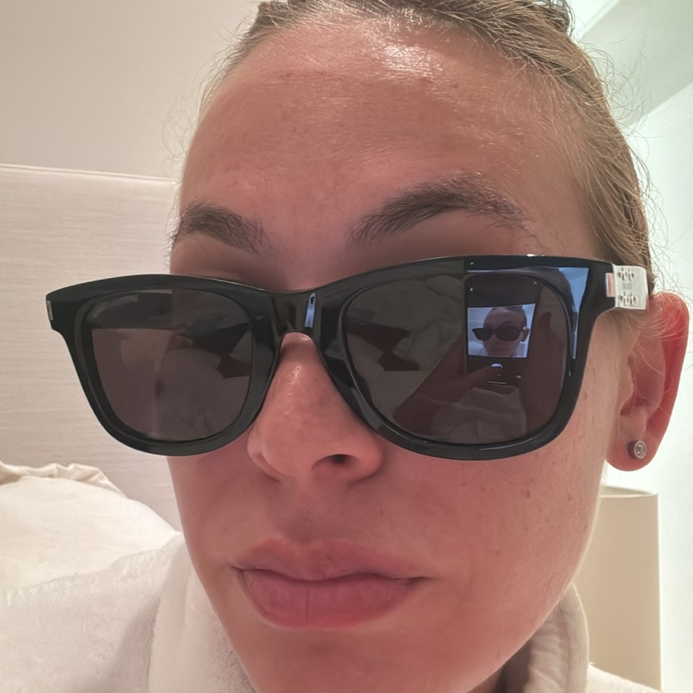 Saint Laurent Sunglasses - Picture 4 of 4